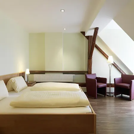 Weingut Skoff Original 게믈리츠